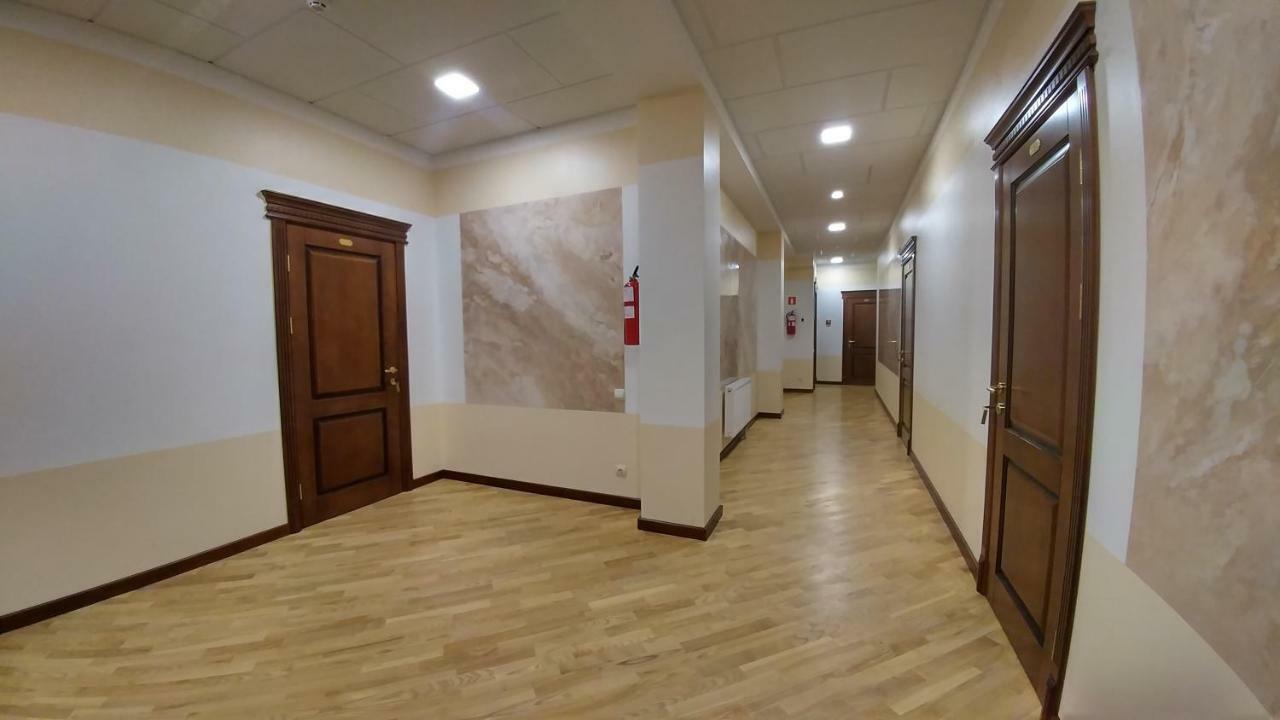 Hotel Meridian Brody المظهر الخارجي الصورة