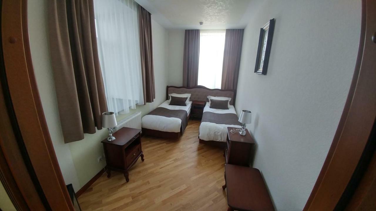 Hotel Meridian Brody المظهر الخارجي الصورة