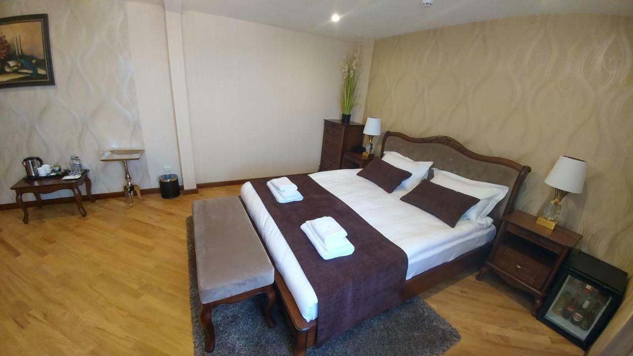 Hotel Meridian Brody المظهر الخارجي الصورة