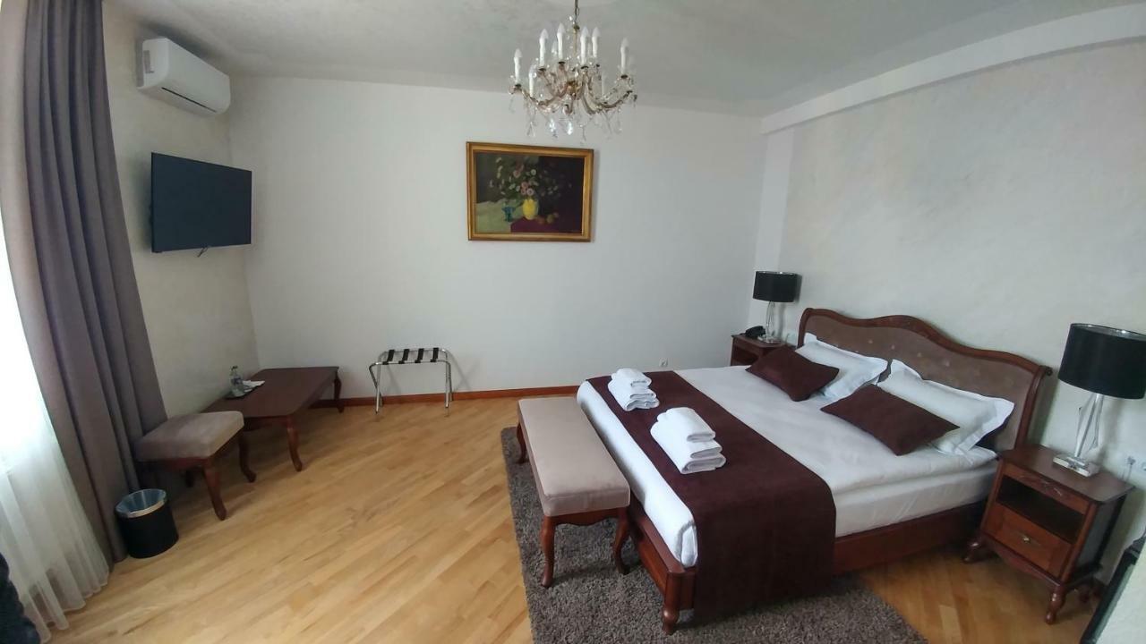 Hotel Meridian Brody المظهر الخارجي الصورة