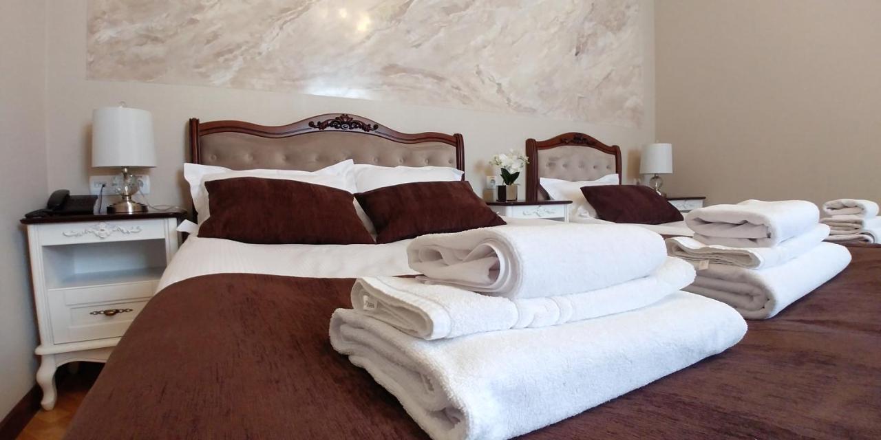 Hotel Meridian Brody المظهر الخارجي الصورة